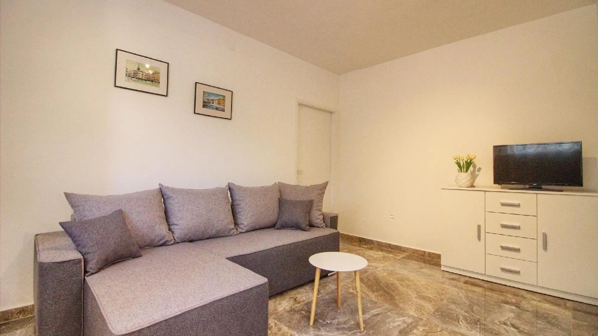 Ferienwohnung Fuer 4 Personen Ca 35 Qm In Banjole, Istrien Istrische Riviera Apartment Banjole