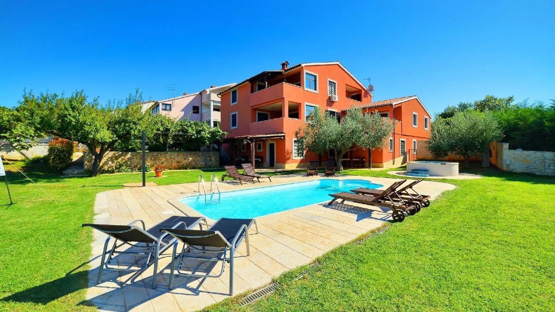 Apartment Ferienwohnung Fuer 4 Personen Ca 35 Qm In Banjole, Istrien Istrische Riviera